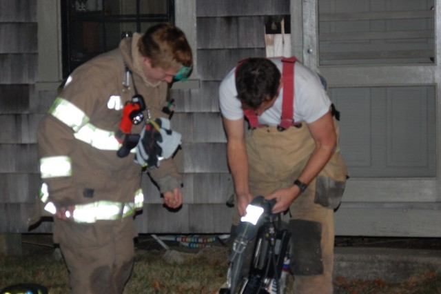 Training at Weekapaug Inn 1/09/08

FF Matt Harris and Probationary FF John Burnap working with an SCBA